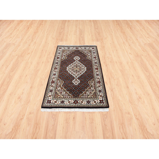 Fine Oriental Wool Hand Knotted Rug Black Ivory 3.1X5.3 -O062481