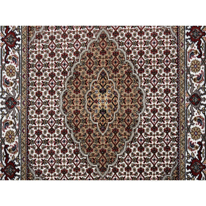 Fine Oriental Wool Hand Knotted Rug Ivory Ivory 4.0X6.0 -O062490