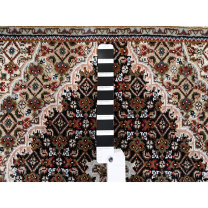 Fine Oriental Wool Hand Knotted Rug Black 2.10x5.4 -O062532