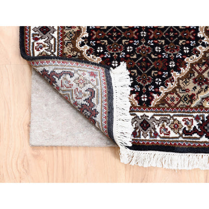 Fine Oriental Wool & Silk Hand Knotted Rug Black Ivory 2.1X8.0 -O062558