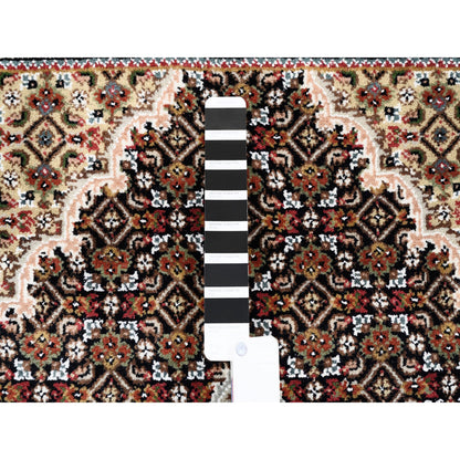 Fine Oriental Wool & Silk Hand Knotted Rug Black Ivory 4.2X6.1 -O062569