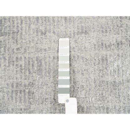 Modern and Contemporary Wool & Art Silk Hand Loomed Rug Grey No Border 2.6X12.1 -O062853