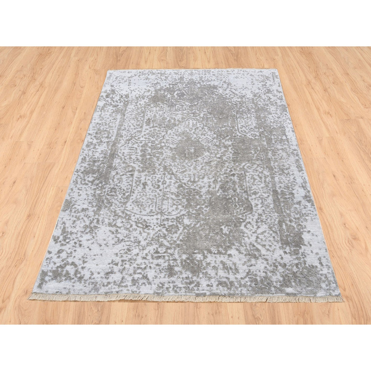 Transitional Wool & Silk Hand Knotted Rug Ivory No Border 4.2X6.0 -O063183
