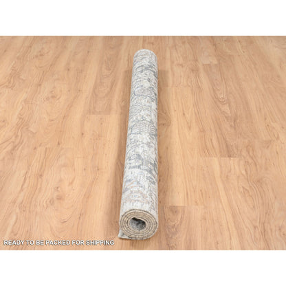 Transitional Wool & Silk Hand Knotted Rug Ivory No Border 6.0X6.2 -O063239