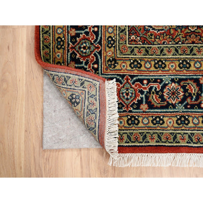 Fine Oriental Wool Hand Knotted Rug Red Midnight Blue 6.1X6.1 -O063319