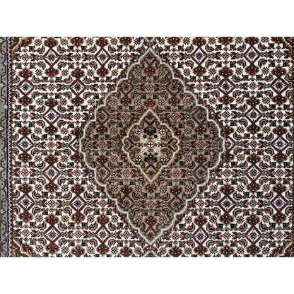 Fine Oriental Wool & Silk Hand Knotted Rug Ivory Red 4.1X6.2 -O063344