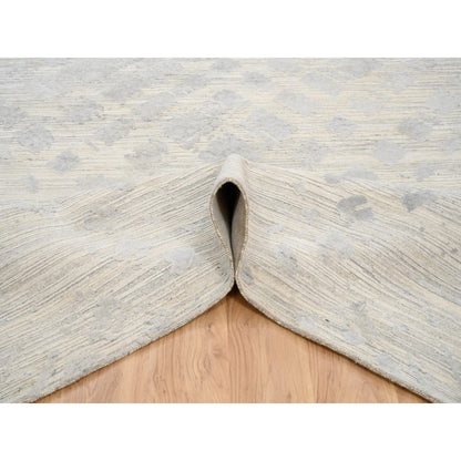 Modern and Contemporary Wool Hand Knotted Rug Ivory No Border 6.1X11.10 -O063371