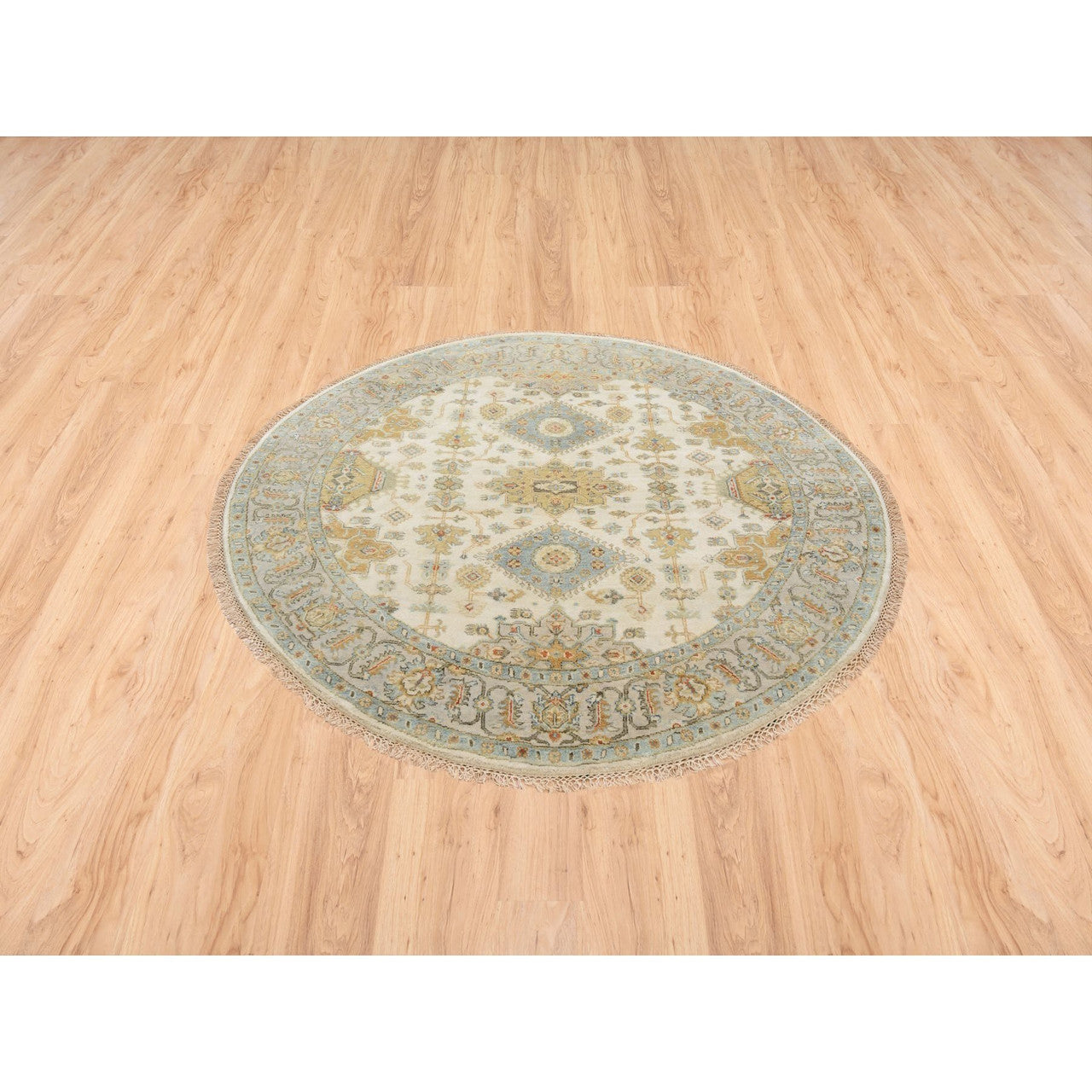 Ivory 6'1" x 6'0" Heriz Hand knotted Wool Rug - Sku: O063419