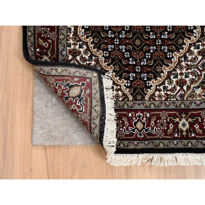 Fine Oriental Wool Hand Knotted Rug Black Red 2.4X27.1 -O064095