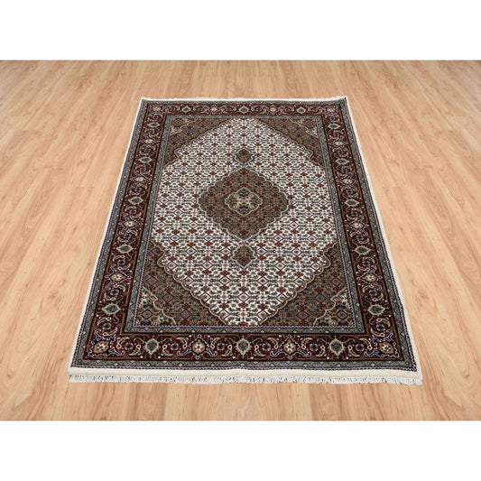 Fine Oriental Silk & Cotton Blend Hand Knotted Rug Ivory Red 4.0X6.1 -O064122