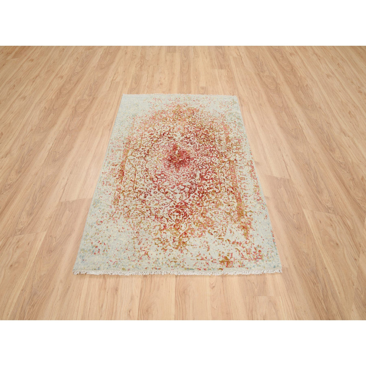 Modern and Contemporary Wool & Silk Hand Knotted Rug Ivory No Border 4.2X6.0 -O064561