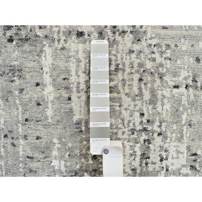 Modern and Contemporary Wool Hand Knotted Rug Grey No Border 6.0X6.0 -O064701