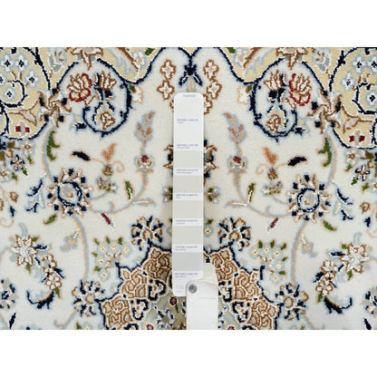 Fine Oriental Wool Hand Knotted Rug Ivory Ivory 4.0X4.0 -O064750