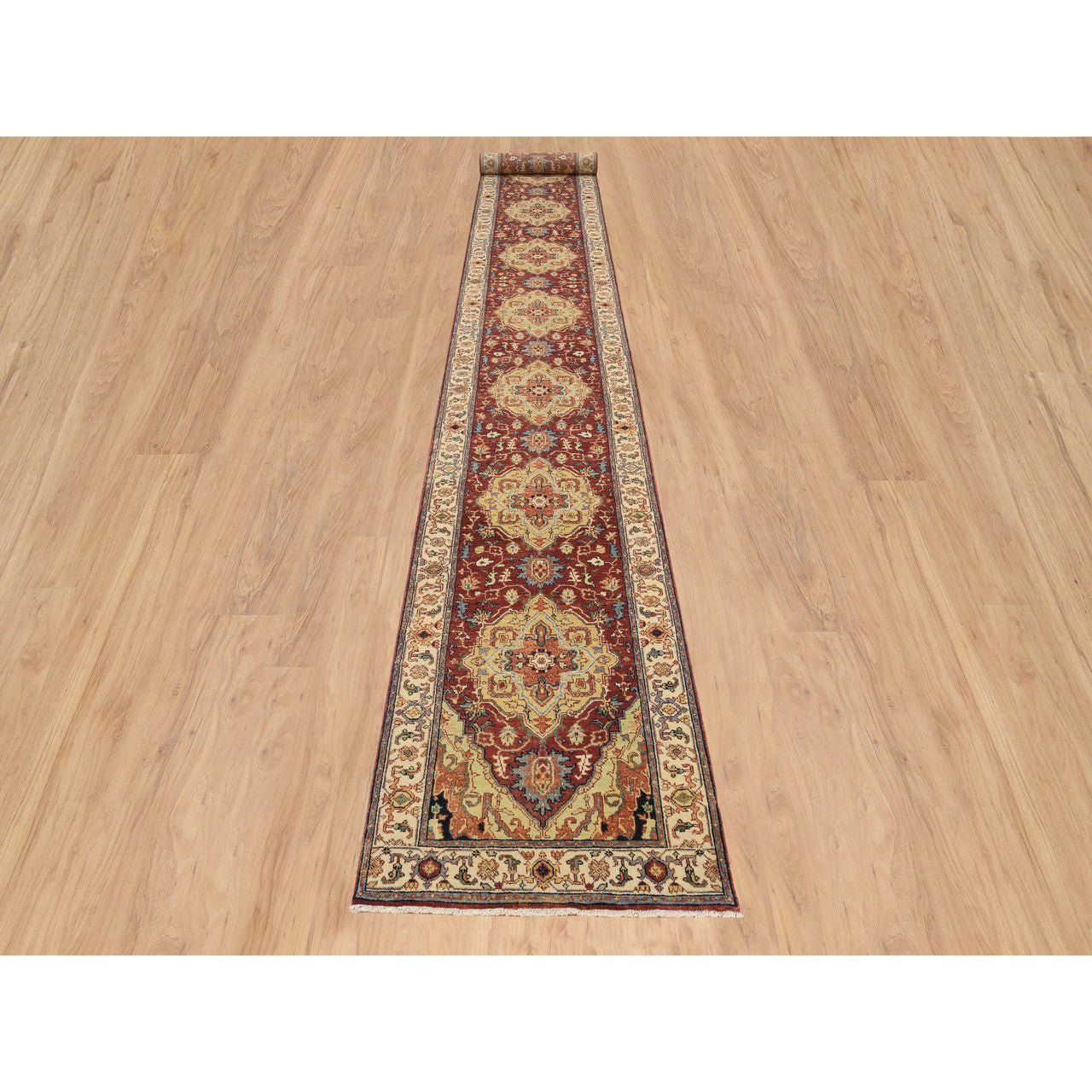 Red 2'6" x 18'2" Heriz Hand knotted Wool Rug - Sku: O064970