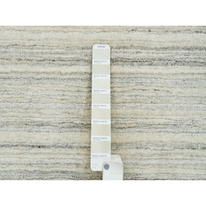 Modern and Contemporary Wool Hand Loomed Rug Ivory No Border 6.2X6.0 -O065010