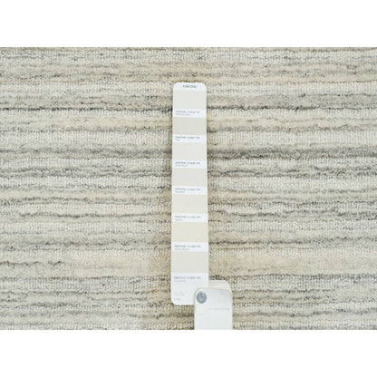 Modern and Contemporary Wool Hand Loomed Rug Ivory No Border 6.1X6.1 -O065014