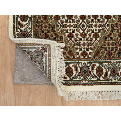 Fine Oriental Wool Hand Knotted Rug Ivory Ivory 2.6X18.0 -O065085