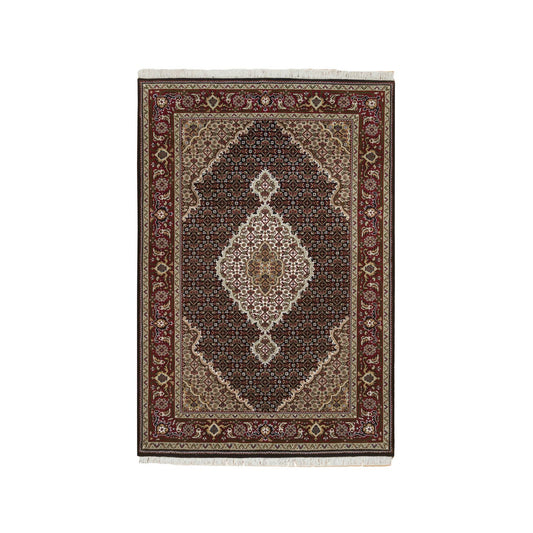 Fine Oriental Wool Hand Knotted Rug Black Red 4.1X6.0 -O065101