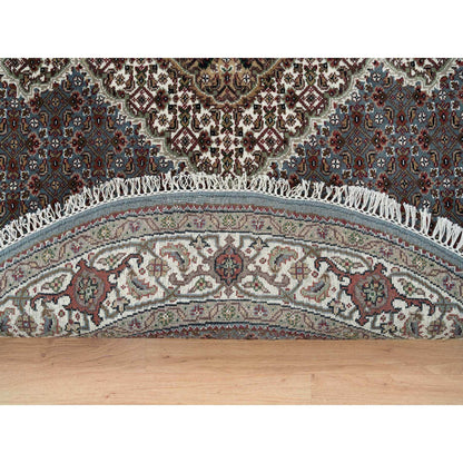 Fine Oriental Wool Hand Knotted Rug Grey No Border 5.0X5.0 -O065121