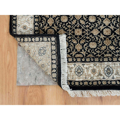 Fine Oriental Wool Hand Knotted Rug Black Ivory 2.4X4.7 -O065311