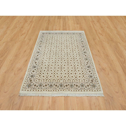 Fine Oriental Wool Hand Knotted Rug Ivory Ivory 4.7X6.8 -O065347