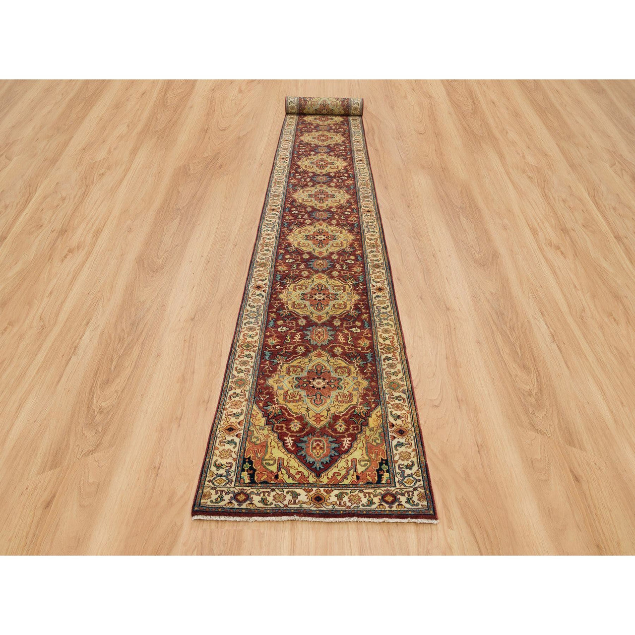 Red 2'7" x 22'0" Heriz Hand knotted Wool Rug - Sku: O065496