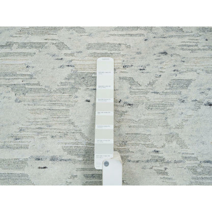 Modern and Contemporary Wool Hand Knotted Rug Ivory No Border 6.1X6.1 -O065658