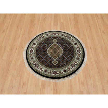 Fine Oriental Wool Hand Knotted Rug Black Vista White 3.3X3.3 -O065783