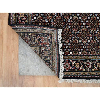 Fine Oriental Wool Hand Knotted Rug Black Eerie Black 3.1X5.1 -O065807