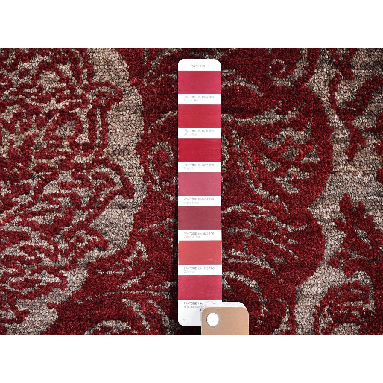 Modern and Contemporary Wool Hand Knotted Rug Ivory No Border 3.2X5.6 -O066123