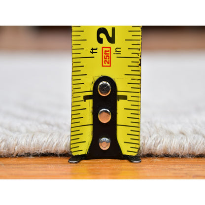 Modern and Contemporary Wool & Silk Hand Loomed Rug Ivory No Border 2.1X3.1 -O066147