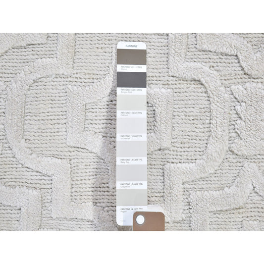 Modern and Contemporary Wool Hand Knotted Rug Ivory No Border 2.0X2.10 -O066159