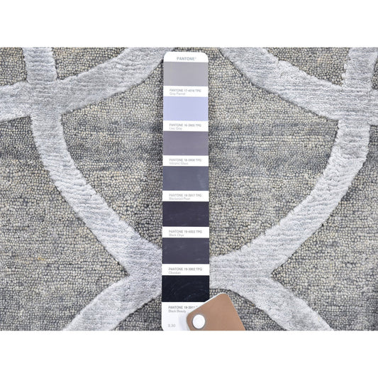 Modern and Contemporary Wool & Silk Hand Knotted Rug Grey No Border 2.0X2.10 -O066163