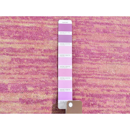 Modern and Contemporary Wool Hand Knotted Rug Pink Not Border 6.2X6.2 -O066706