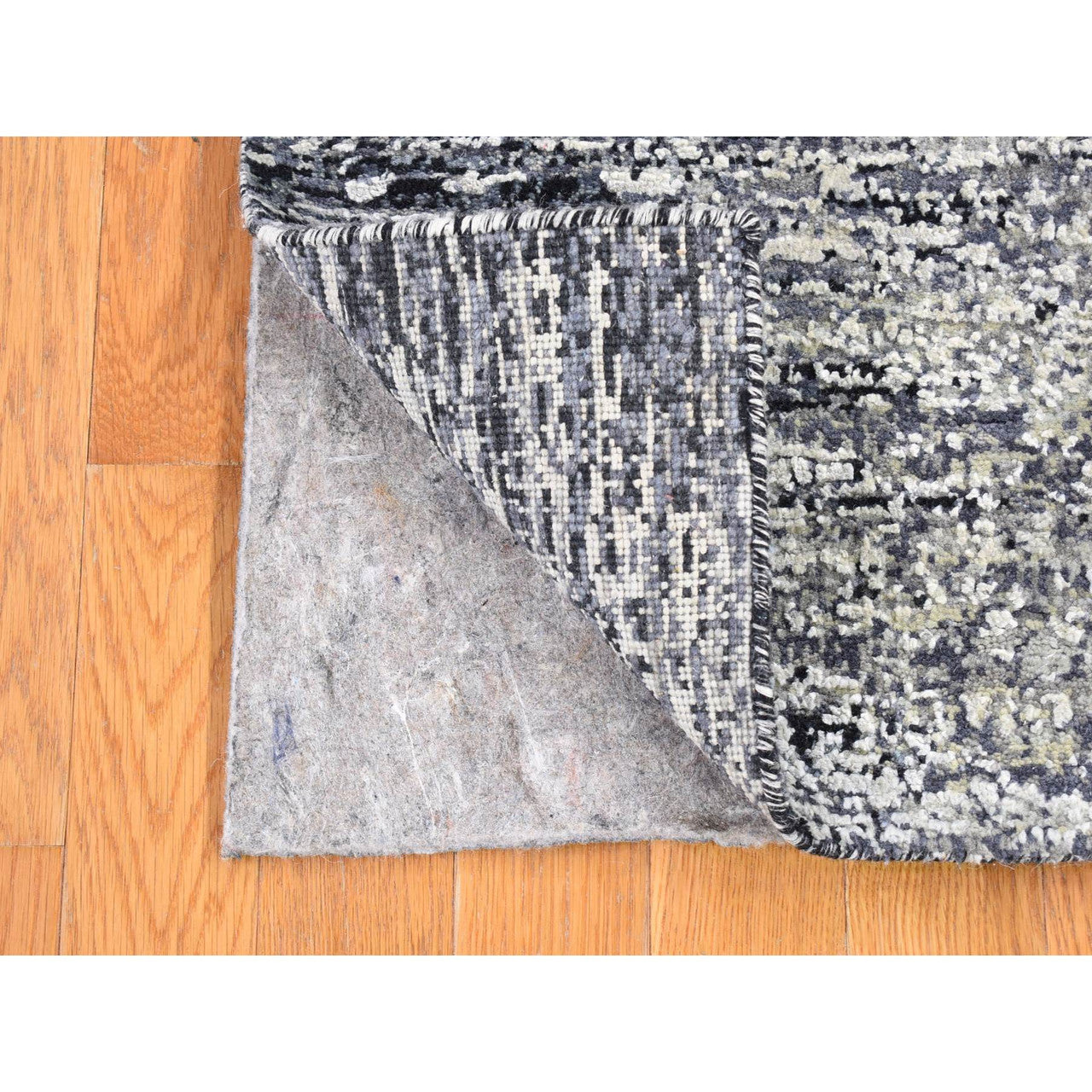 Modern and Contemporary Wool & Silk Hand Knotted Rug Black No Border 3.0X5.0 -O066967