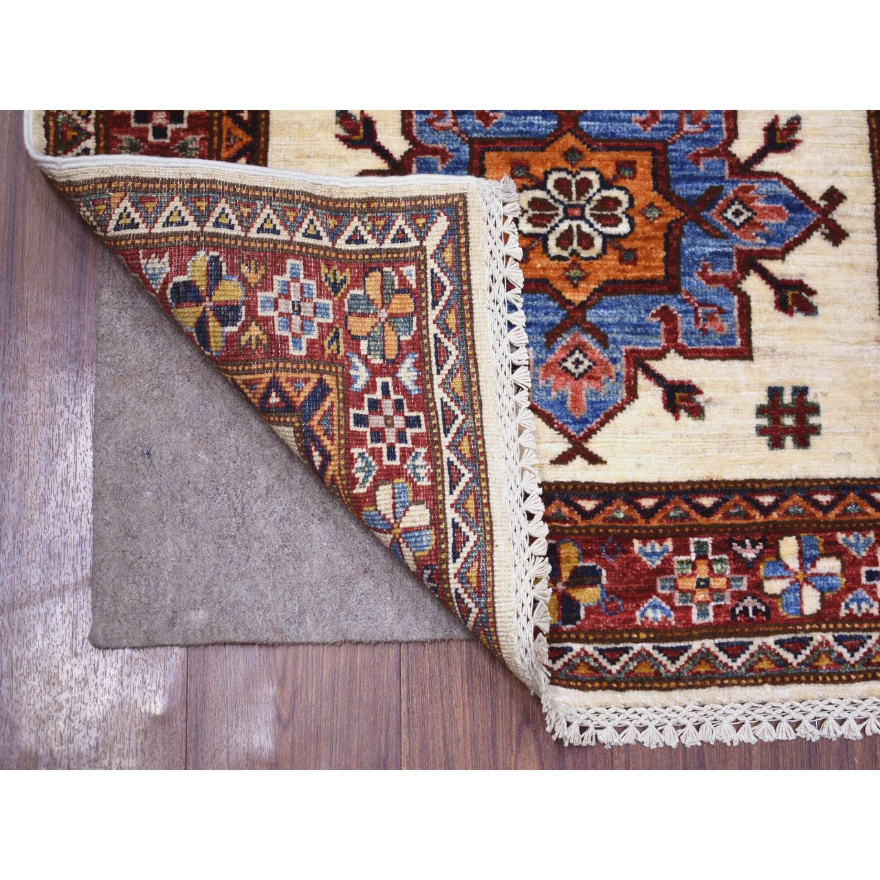 Ivory 2'8" x 9'4" Kazak Hand knotted Wool Rug - Sku: O071217