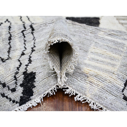 Tribal & Geometric Wool Hand Knotted Rug Ivory No Border 7.4X9.6 -O073492