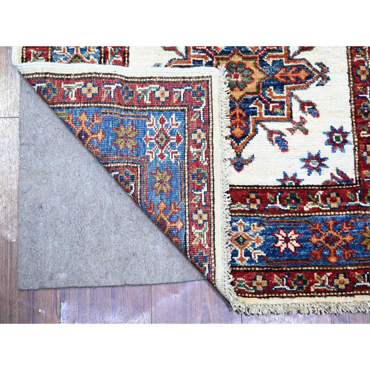 Ivory 2'7" x 12'10" Kazak Hand knotted Wool Rug - Sku: O074812