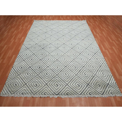 Modern and Contemporary Silk Hand Knotted Rug Ivory No Border 9.0X12.1 -O075200