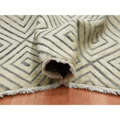 Modern and Contemporary Silk Hand Knotted Rug Ivory No Border 9.10X14.1 -O075220