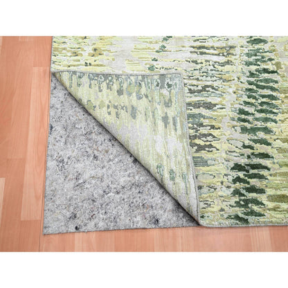 Modern and Contemporary Silk Hand Knotted Rug Green No Border 5.1X7.3 -O075477