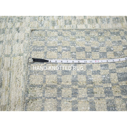 Modern and Contemporary Wool & Pure Silk Hand Knotted Rug Brown No Border 4.0X6.0 -O075502