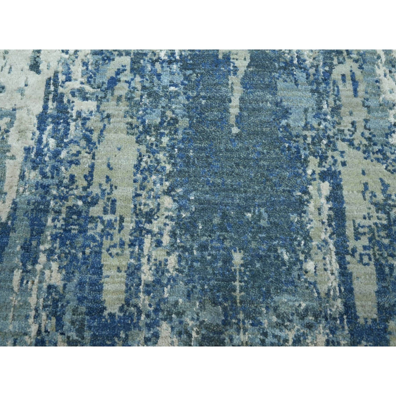 Modern and Contemporary Wool & Silk Hand Knotted Rug Blue 6.0x9.2 -O075534