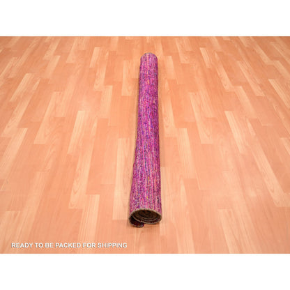 Modern and Contemporary Sari Silk Hand Knotted Rug Pink 4.11x6.10 -O075645