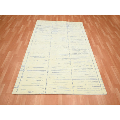 Modern and Contemporary Wool & Silk Hand Knotted Rug Ivory 5.0x7.0 -O075646