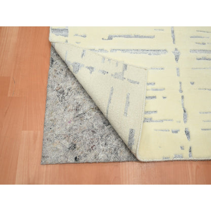 Modern and Contemporary Wool & Silk Hand Knotted Rug Ivory 5.0x7.0 -O075646