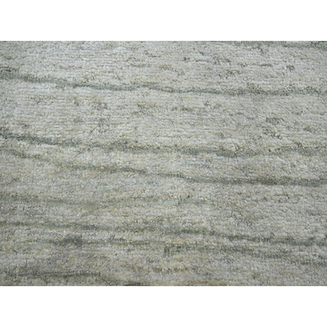 Ivory 9'0" x 11'11" Modern and Contemporary Hand knotted Silk Rug - Sku: O075705