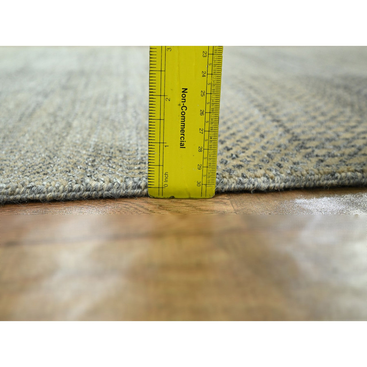 Brown 2'6" x 20'4" Modern and Contemporary Hand knotted Wool/Silk Rug - Sku: O076348