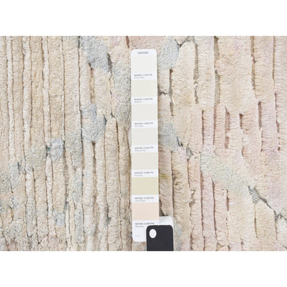 Modern and Contemporary Wool & Pure Silk Hand Knotted Rug Ivory No Border 2.0X2.0 -O078018