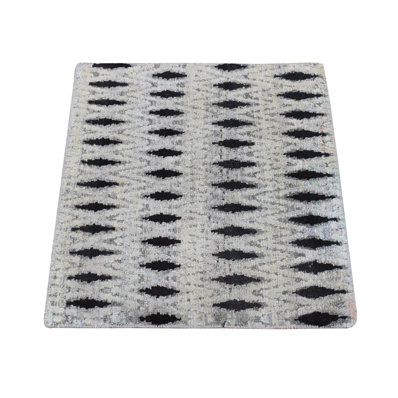 Gray 1'9" x 2'0" Modern and Contemporary & Pure Hand knotted Wool/Silk Rug - Sku: O078019